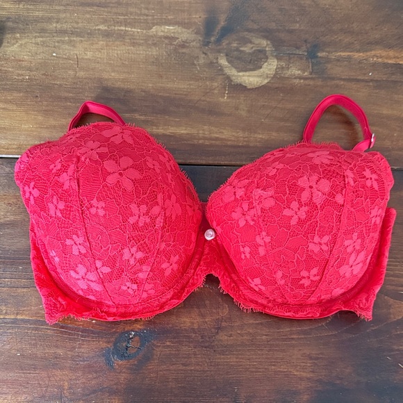 Victoria's Secret Vibrant Red Lace Bra - Picture 1 of 4
